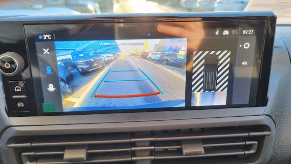 Vehicle image 10 Vehicle image 10