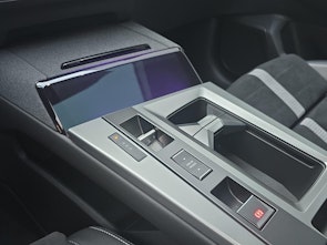 Vehicle image OPEL Grandland-e Ultimate AWD