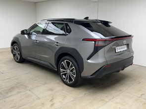 Vehicle image TOYOTA bZ4X 6.6 kw OBC Premium AWD