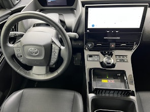 Vehicle image TOYOTA bZ4X 6.6 kw OBC Premium AWD