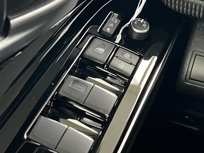 Vehicle image TOYOTA BZ4X