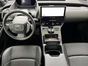 Vehicle image TOYOTA bZ4X 6.6 kw OBC Premium AWD