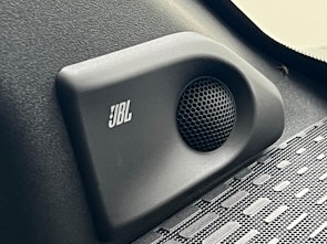 Vehicle image TOYOTA bZ4X 6.6 kw OBC Premium AWD