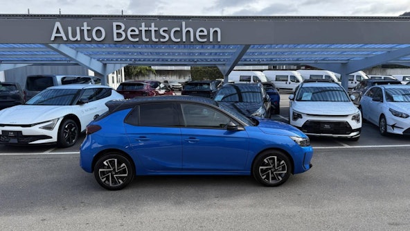 Vehicle image 6 Vehicle image 6