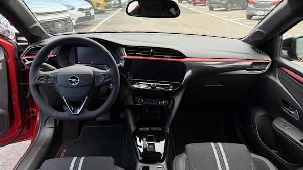 Vehicle image 8 Vehicle image 8