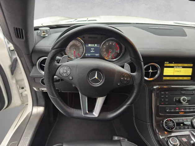MERCEDES-BENZ SLS AMG Roadster