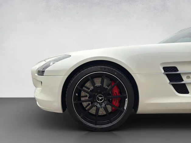 Mercedes-Benz SLS AMG Roadster