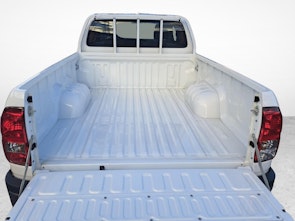 Vehicle image TOYOTA Hilux Extra Cab.-Pick-up 2.4 D-4D 150 Comfort