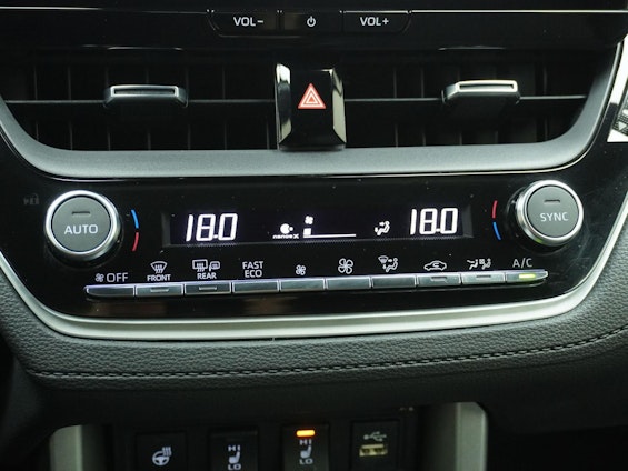 Vehicle image 12 Vehicle image 12