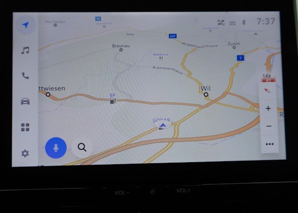 Vehicle image 18 Vehicle image 18