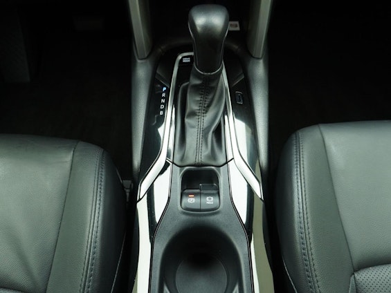 Vehicle image 13 Vehicle image 13