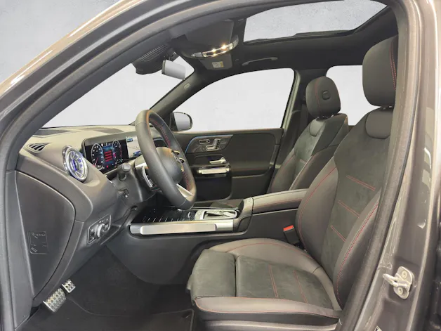 Mercedes-Benz GLB 250 AMG Line 4Matic
