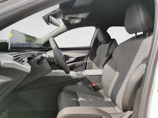 Peugeot 5008 1.2 Hybrid Allure Premium