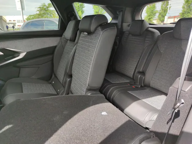 Peugeot 5008 1.2 Hybrid Allure Premium
