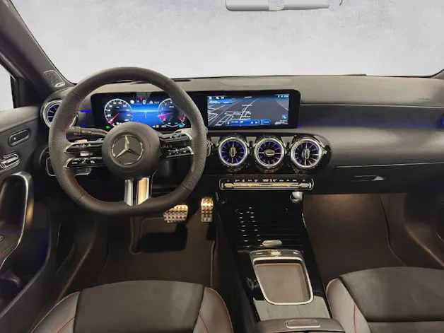 Mercedes-Benz A 250 AMG Line 4Matic