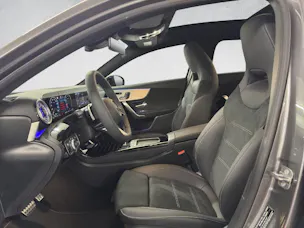 Mercedes-Benz A 200 AMG Line Night Star