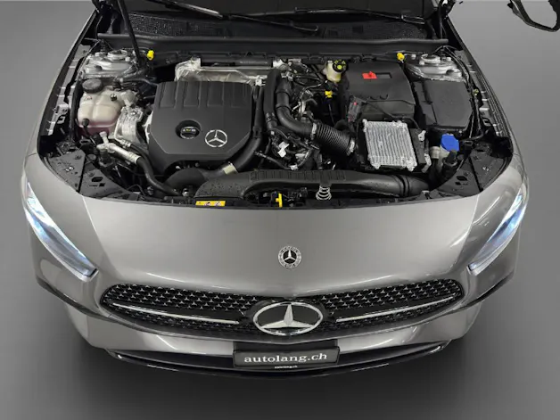 Mercedes-Benz A 200 AMG Line Night Star