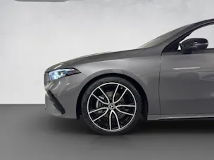 Mercedes-Benz A 200 AMG Line Night Star