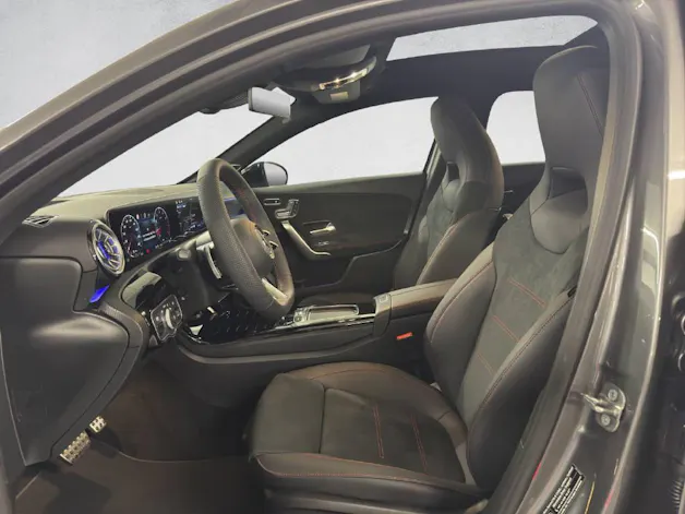 Mercedes-Benz A 250 AMG Line 4Matic