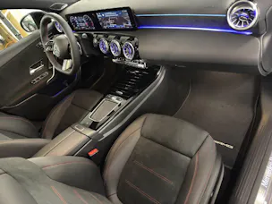 Mercedes-Benz A 250 AMG Line 4Matic