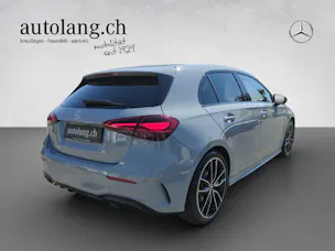 Mercedes-Benz A 200 AMG Line Night Star