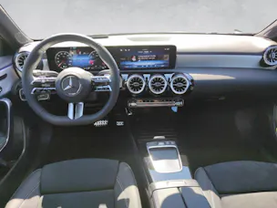 Mercedes-Benz A 200 AMG Line Night Star