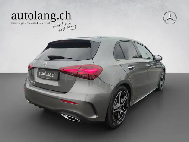 Mercedes-Benz A 200 AMG Line Night Star