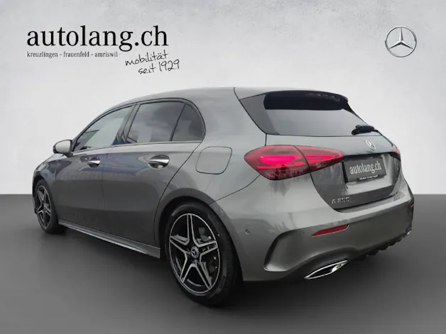 Mercedes-Benz A 200 AMG Line Night Star