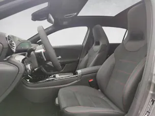 Mercedes-Benz A 200 AMG Line Night Star