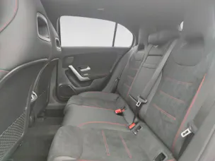 Mercedes-Benz A 200 AMG Line Night Star