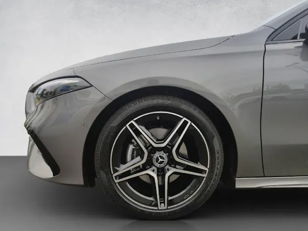 Mercedes-Benz A 200 AMG Line Night Star
