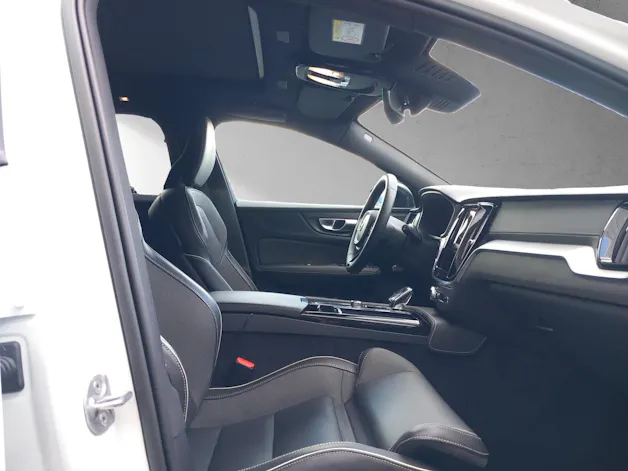 Volvo V60 2.0 T6 TE Ultimate Dark eAWD