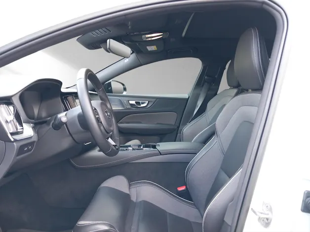 Volvo V60 2.0 T6 TE Ultimate Dark eAWD