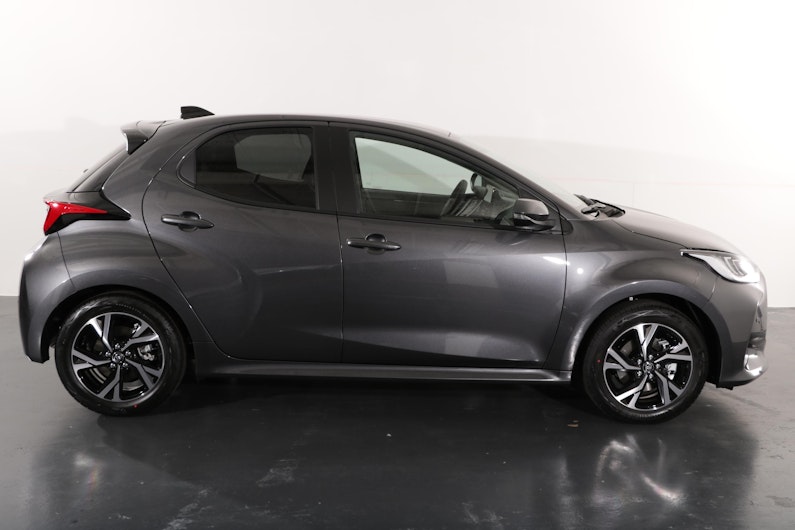 Vehicle image TOYOTA YARIS