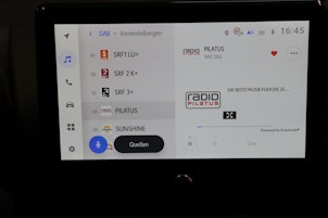 Vehicle image TOYOTA Yaris 1.5 VVT-i HSD Trend