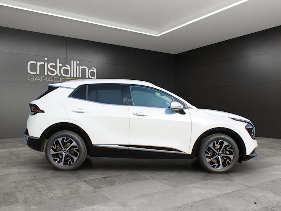 Vehicle image 4 Vehicle image 4