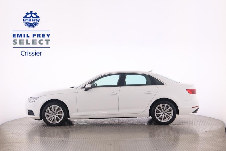 Vehicle image AUDI A4