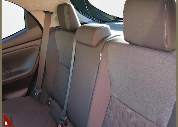 Vehicle image 12 Vehicle image 12