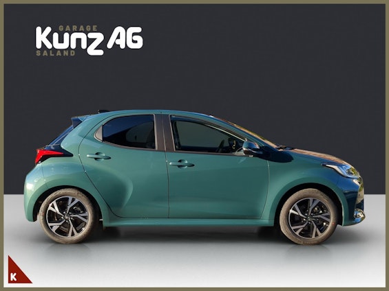 Vehicle image 6