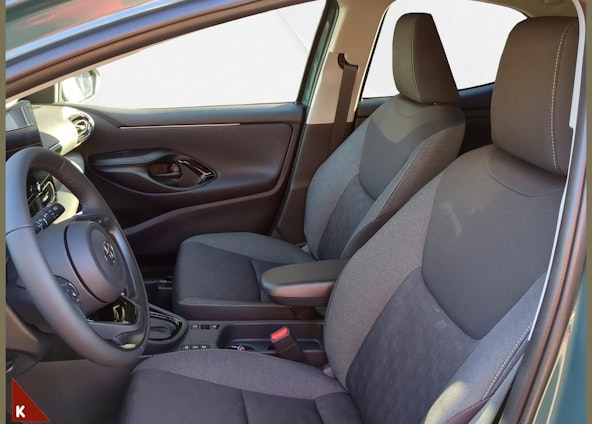 Vehicle image 8 Vehicle image 8