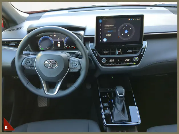Toyota Corolla Cross 2.0 HSD Trend AWD-i