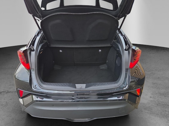 Vehicle image 9 Vehicle image 9