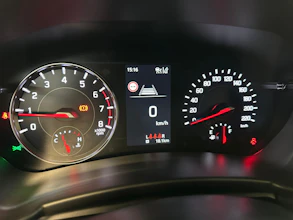 https://vehicle.imgix.net/4010309/e1c50be5-0905-431f-b2d5-12dae9b19f20.jpg