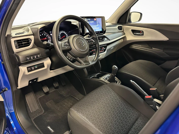 Fahrzeugbild SUZUKI SWIFT