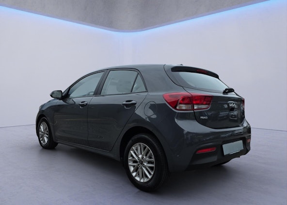 Vehicle image 2 Vehicle image 2