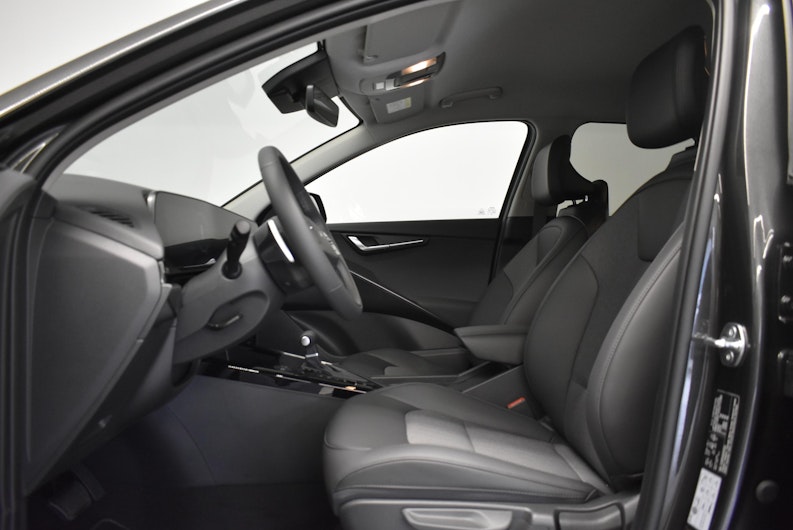 Vehicle image KIA NIRO