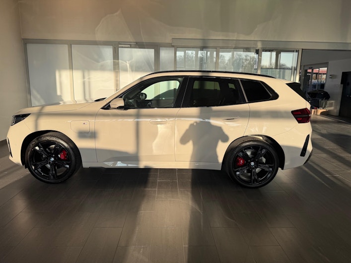 Vehicle image BMW X3