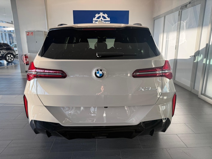 Vehicle image BMW X3