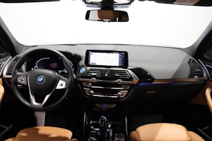 Vehicle image BMW iX3 E-Motor