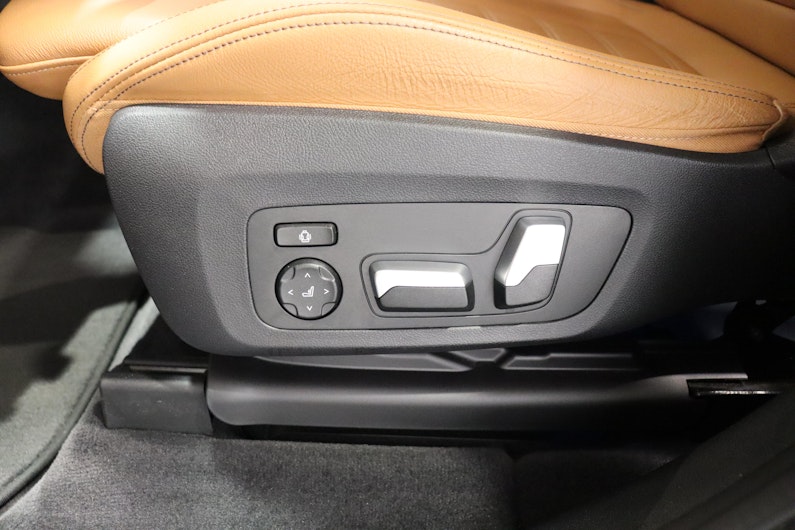 Vehicle image BMW iX3